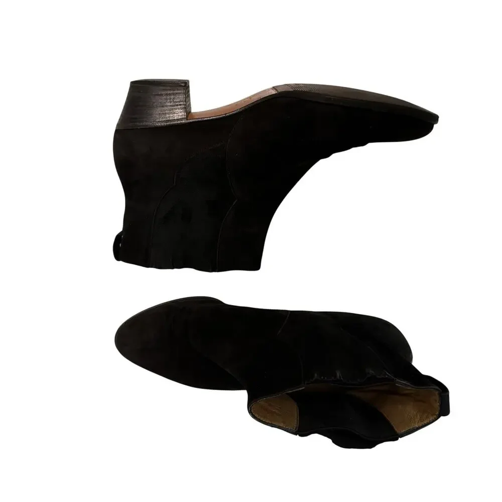 Ferragamo Bootie Black Suede Pull On Stack Heel